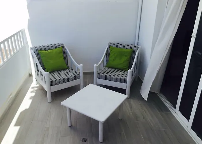 Pistachio 323 - Lanzarote Costa Teguise