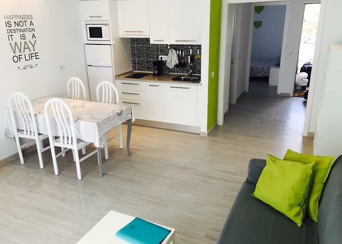 Pistachio 323 - Lanzarote Costa Teguise