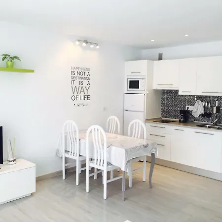 Pistachio 323 - Lanzarote Apartment
