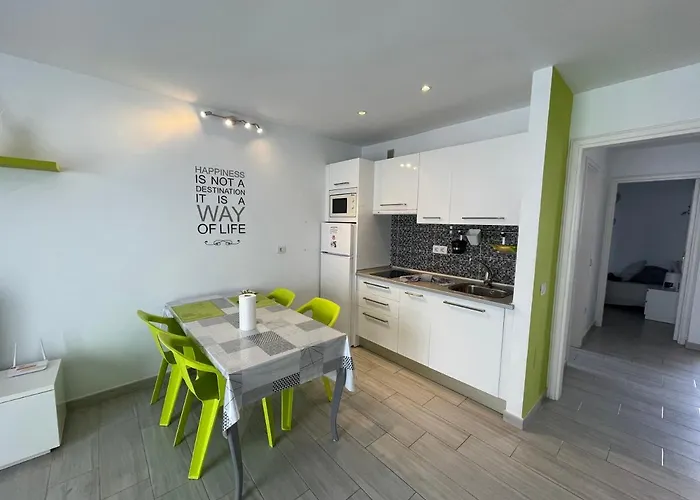 Pistachio 323 - Lanzarote Costa Teguise